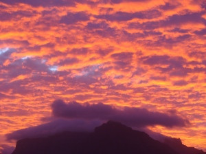 Table Mountain at Dawn. Infinite dsc00069